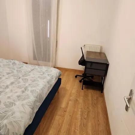Chic Et Simple Avec Parking A 5 Min De La Gare Apartment Nantes