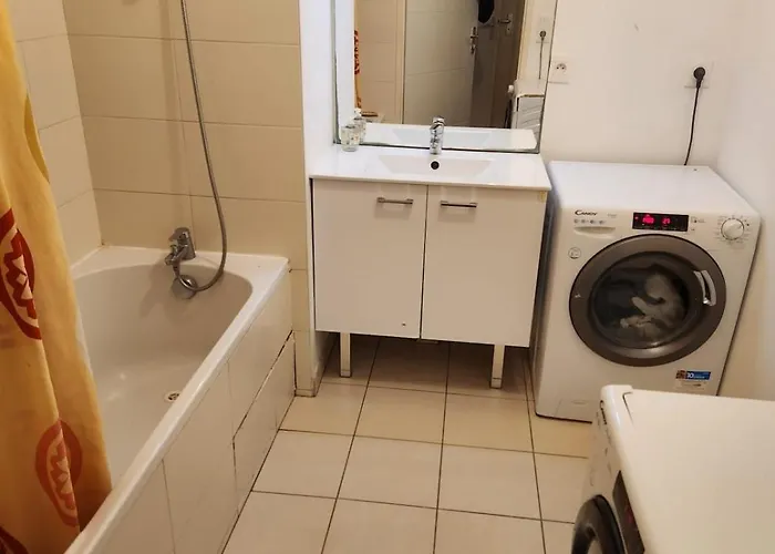 Chic Et Simple Avec Parking A 5 Min De La Gare 南特